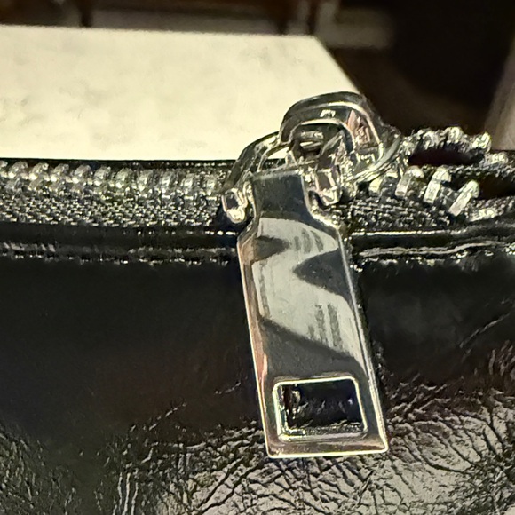 Urban Outfitters Black and White Star Shoulder Bag - Picture 7 of 12